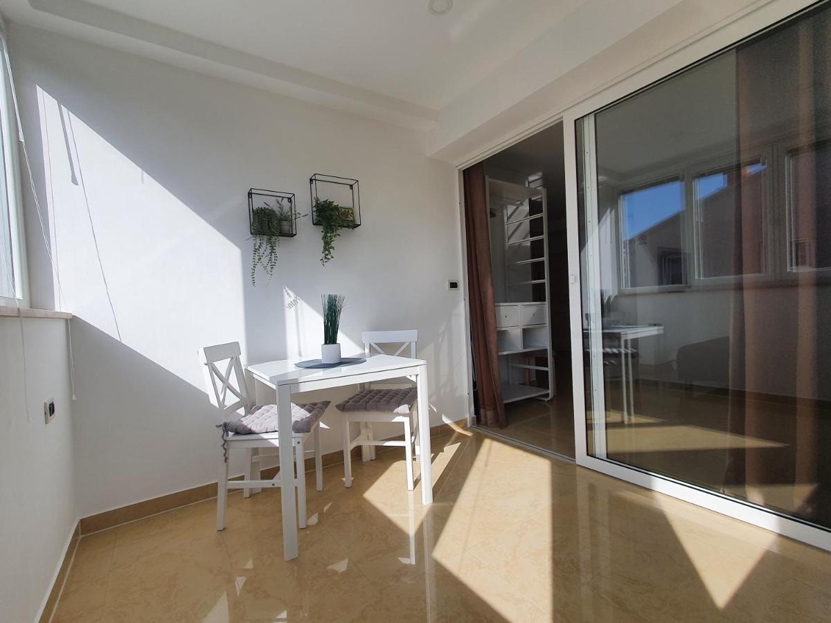 Apartmani Melanie Poreč Buitenkant foto