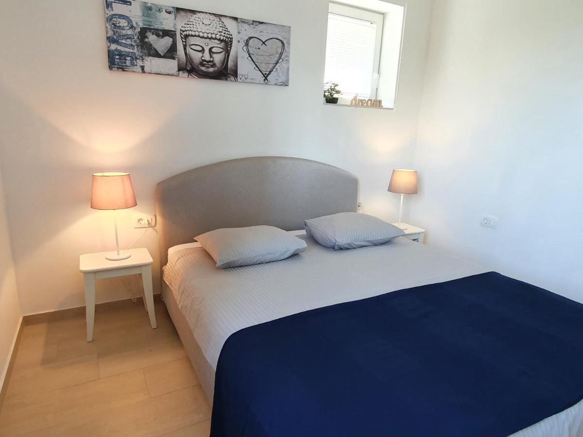 Apartmani Melanie Poreč Buitenkant foto