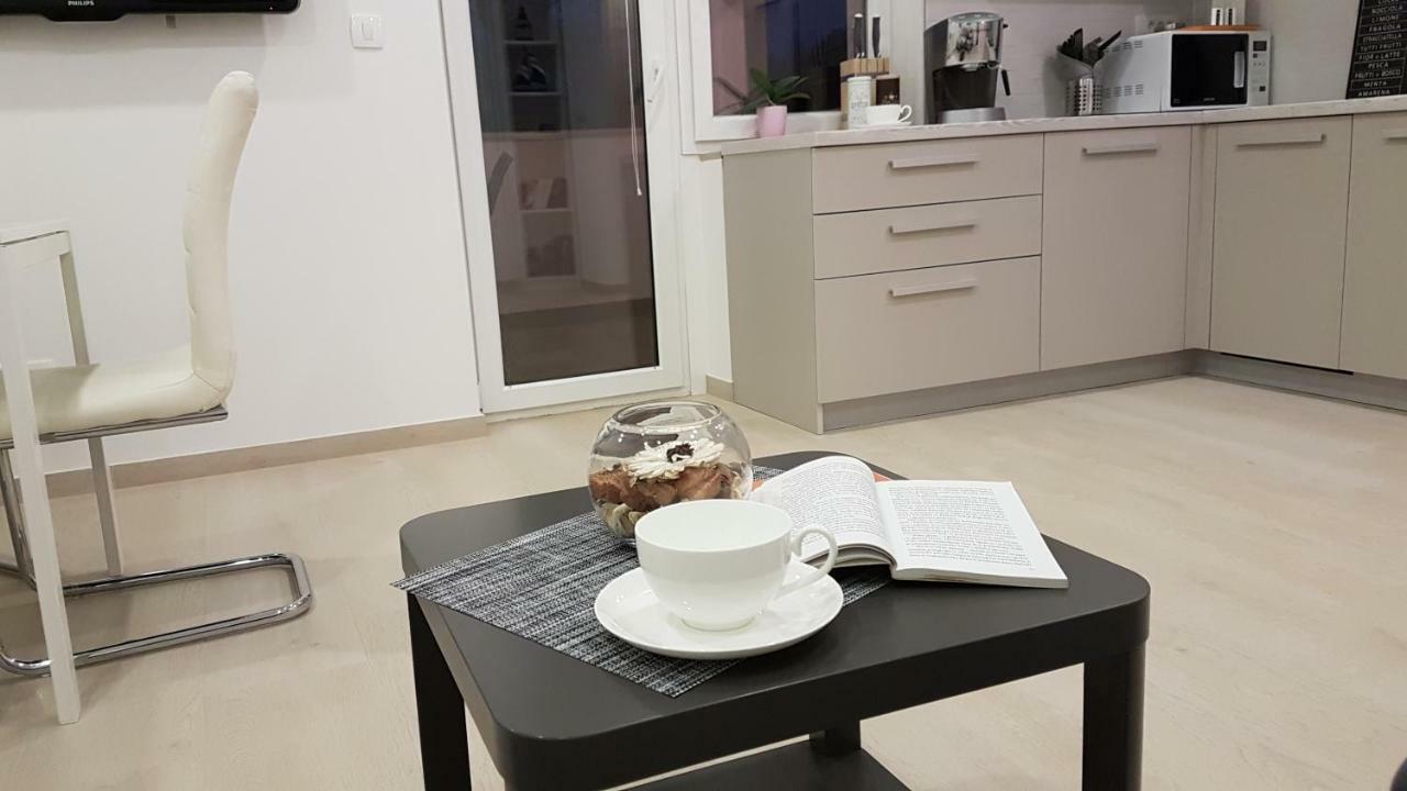 Apartmani Melanie Poreč Buitenkant foto