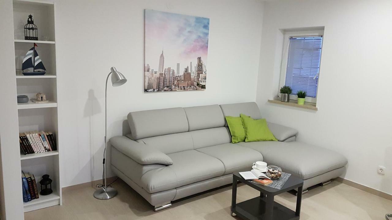 Apartmani Melanie Poreč Buitenkant foto